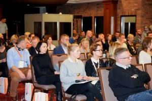 23517614_1689301734475905_2473746413638213084_n